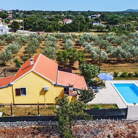 Вилла Sunny House Smokovic Экстерьер фото