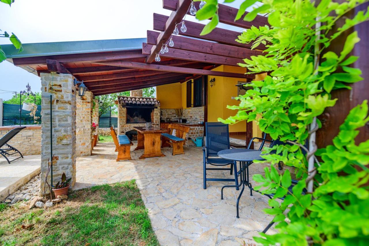 Вилла Sunny House Smokovic Экстерьер фото