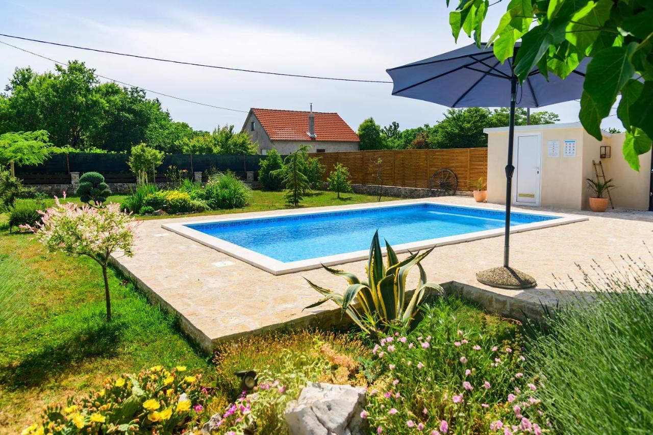 Вилла Sunny House Smokovic Экстерьер фото